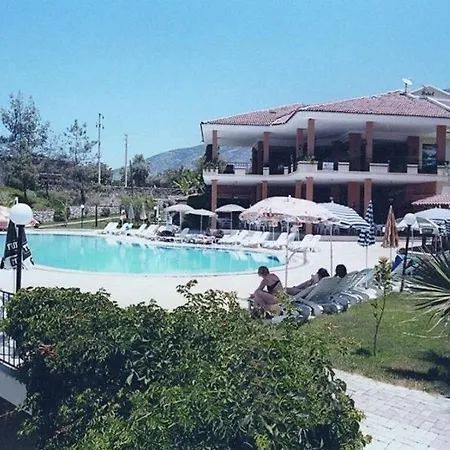 Hotel Merriment